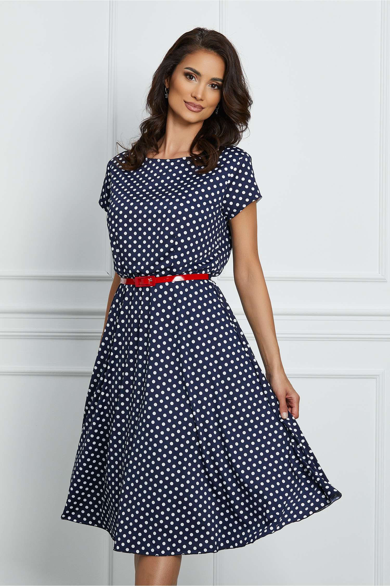 Rochie office bleumarin cu buline si curea in talie