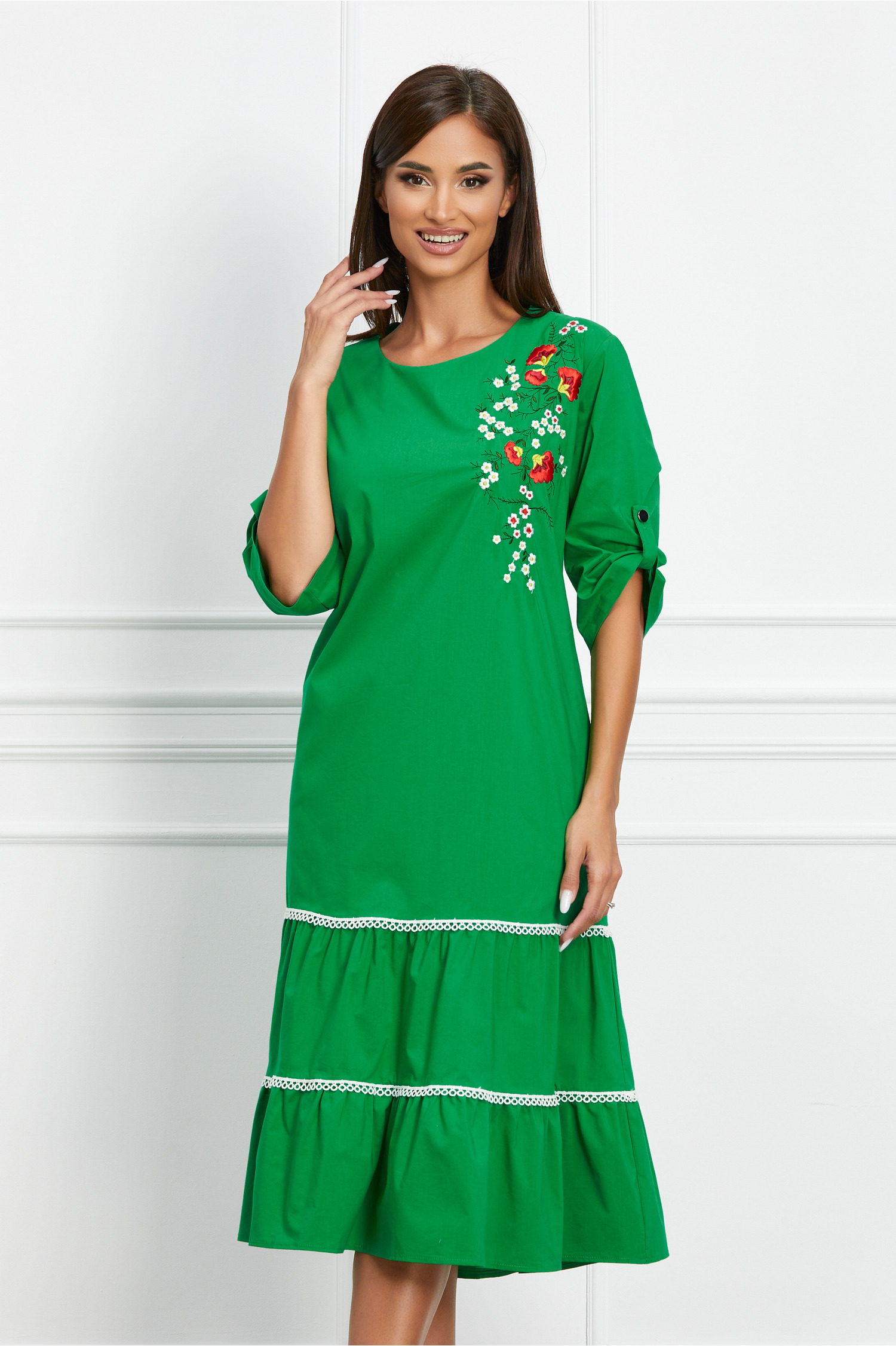 Rochie de ocazie verde cu broderie florala