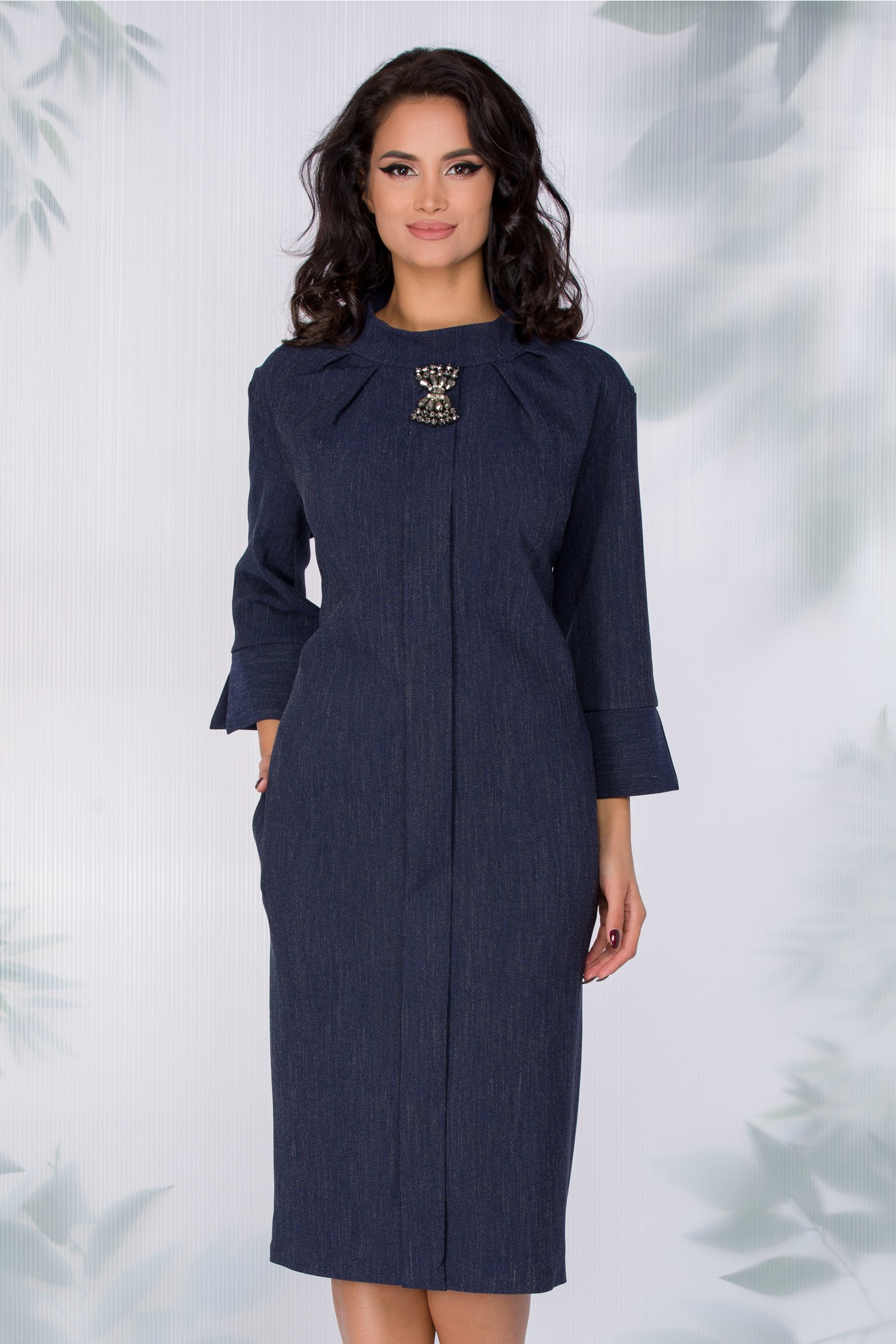 Rochie anca bleumarin cu aplicatie tip fundita la bust