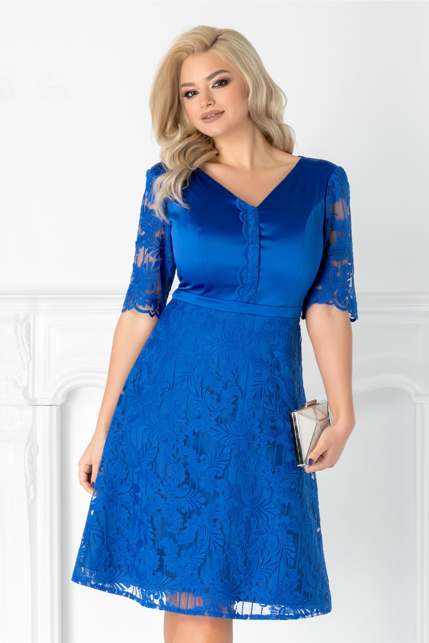 Rochie Aneta albastra din tafta si dantela