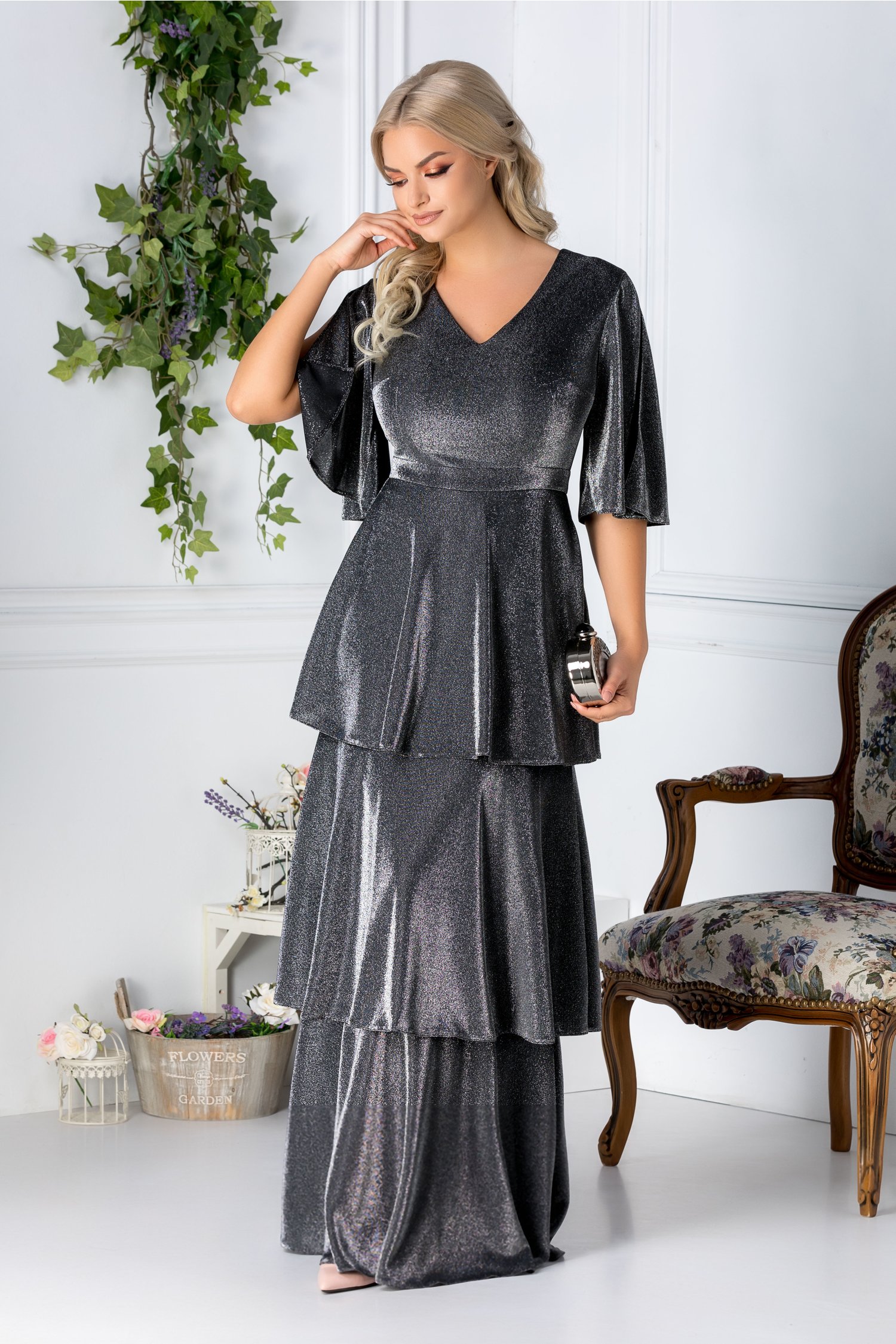 Rochie Brise argintie lunga cu volanase
