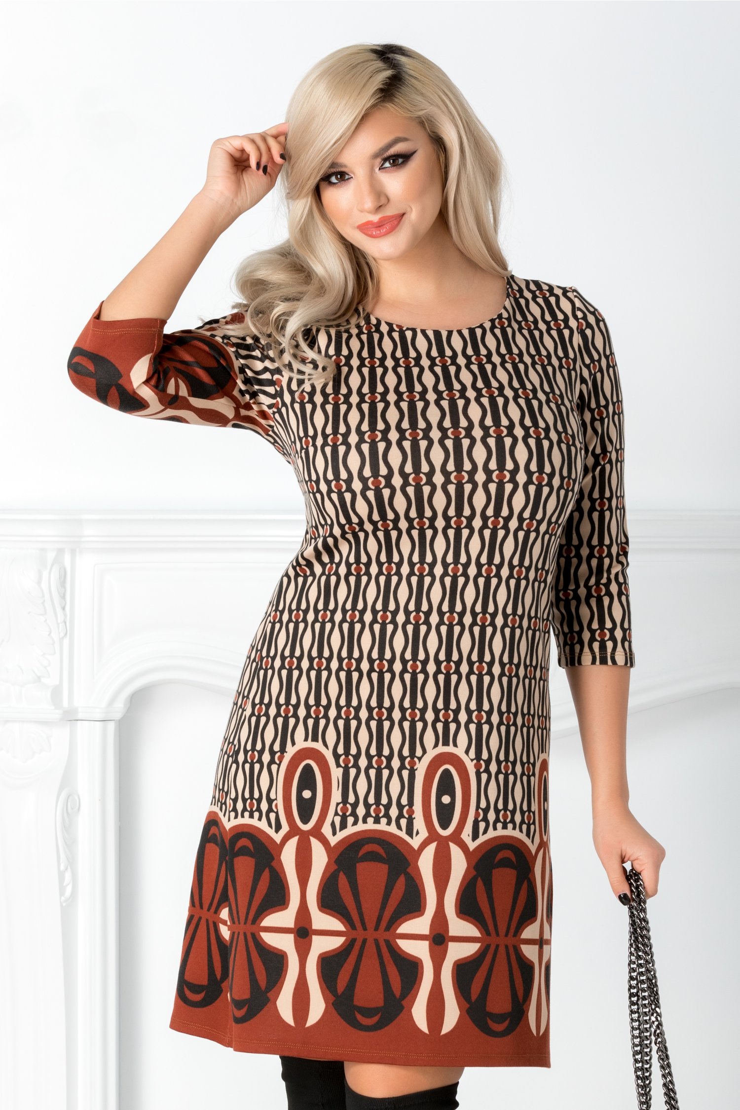 Rochie Casiana tip A bej cu imprimeu divers negru-maro
