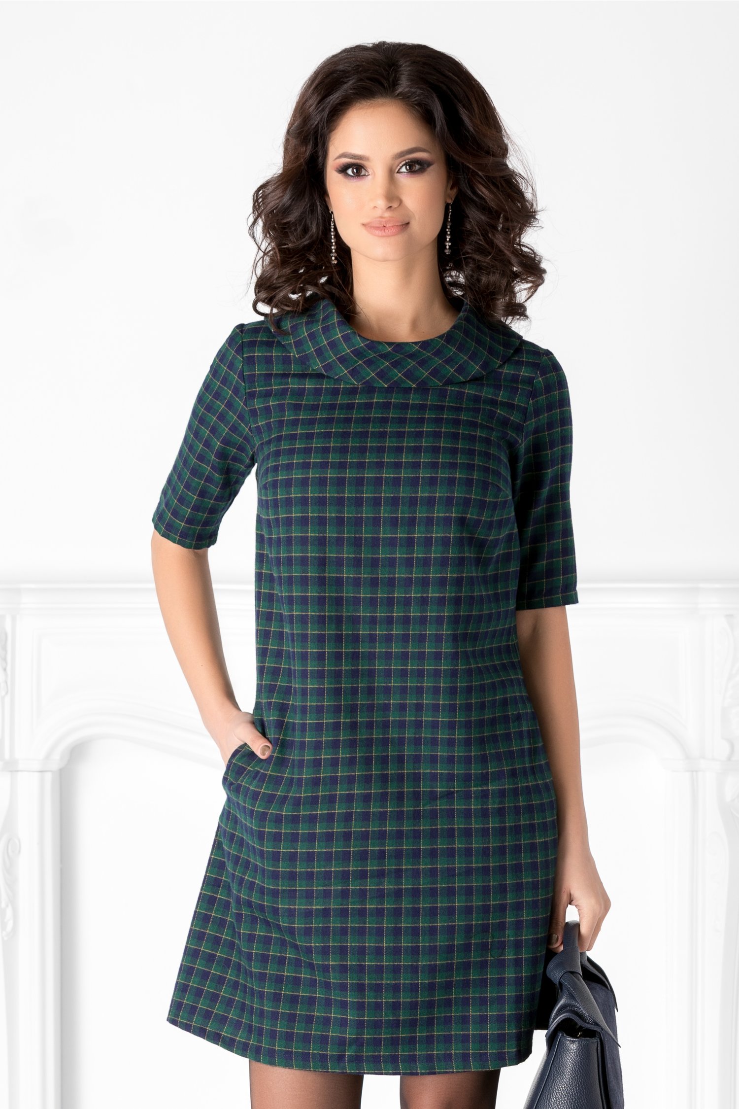 Rochie Casie verde cu carouri bleumarin