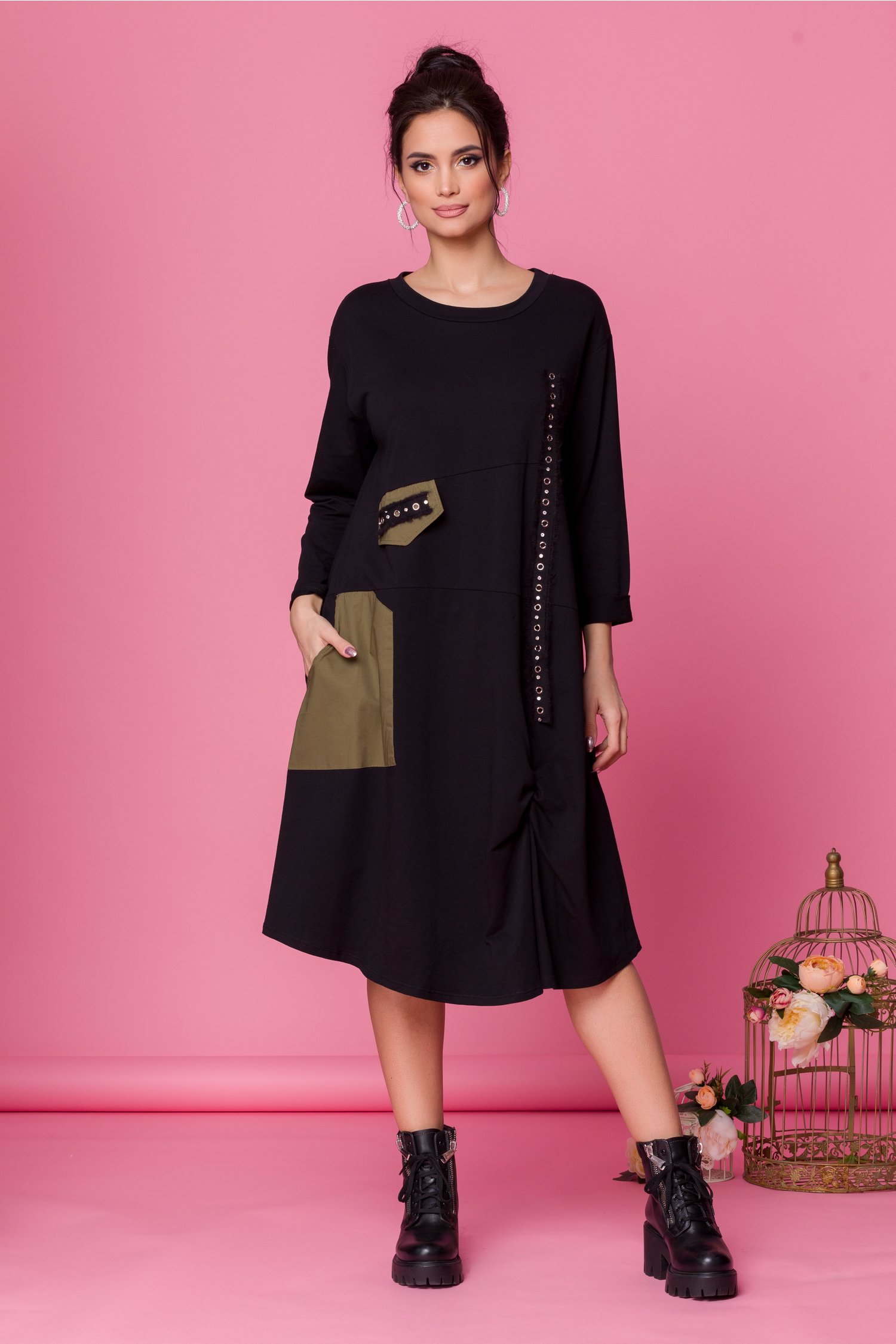 Rochie catalina neagra cu detalii kaki si aplicatii metalice