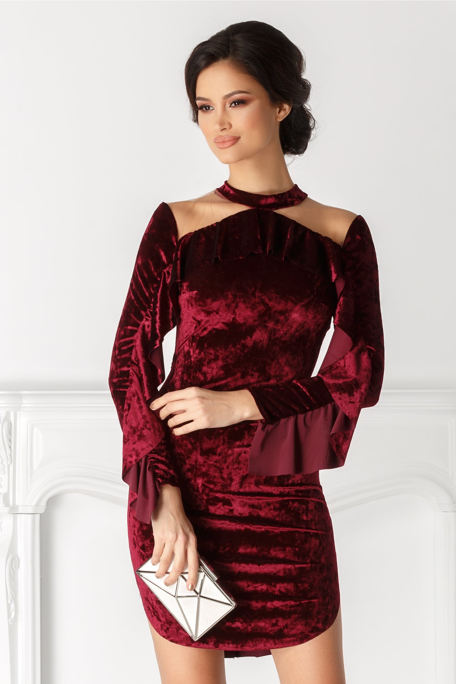 Rochie Charlote bordo din catifea cu volane