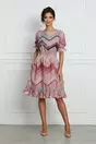 Rochie Christina roz cu imprimeuri bej in zig-zag