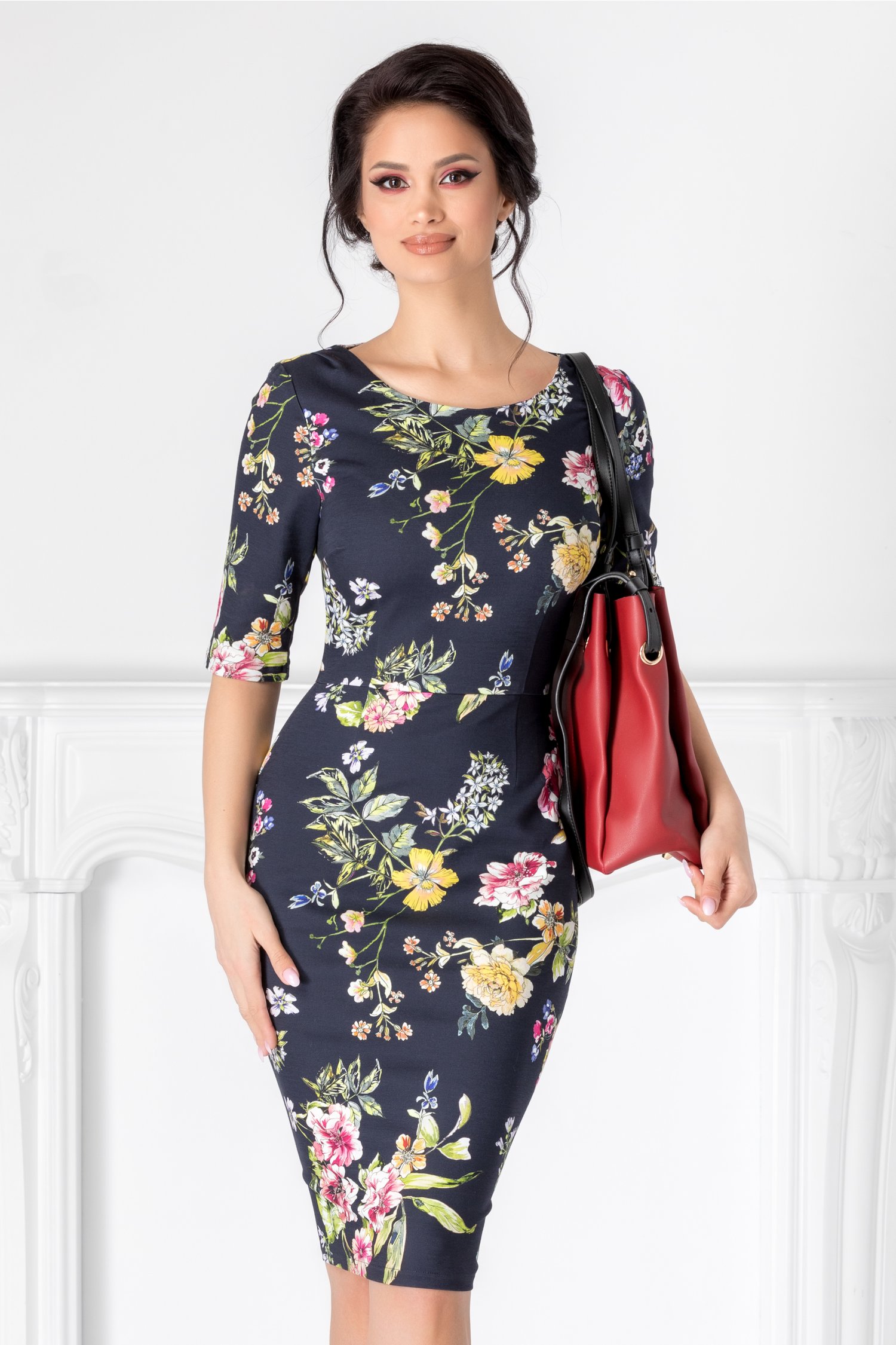 Rochie Corina bleumarin cu imprimeu floral colorat