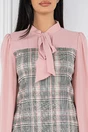 Rochie cu carouri si bust roz din voal