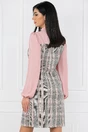 Rochie cu carouri si bust roz din voal