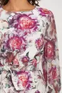 Rochie Delia alba cu imprimeuri florale roz si maneci din voal