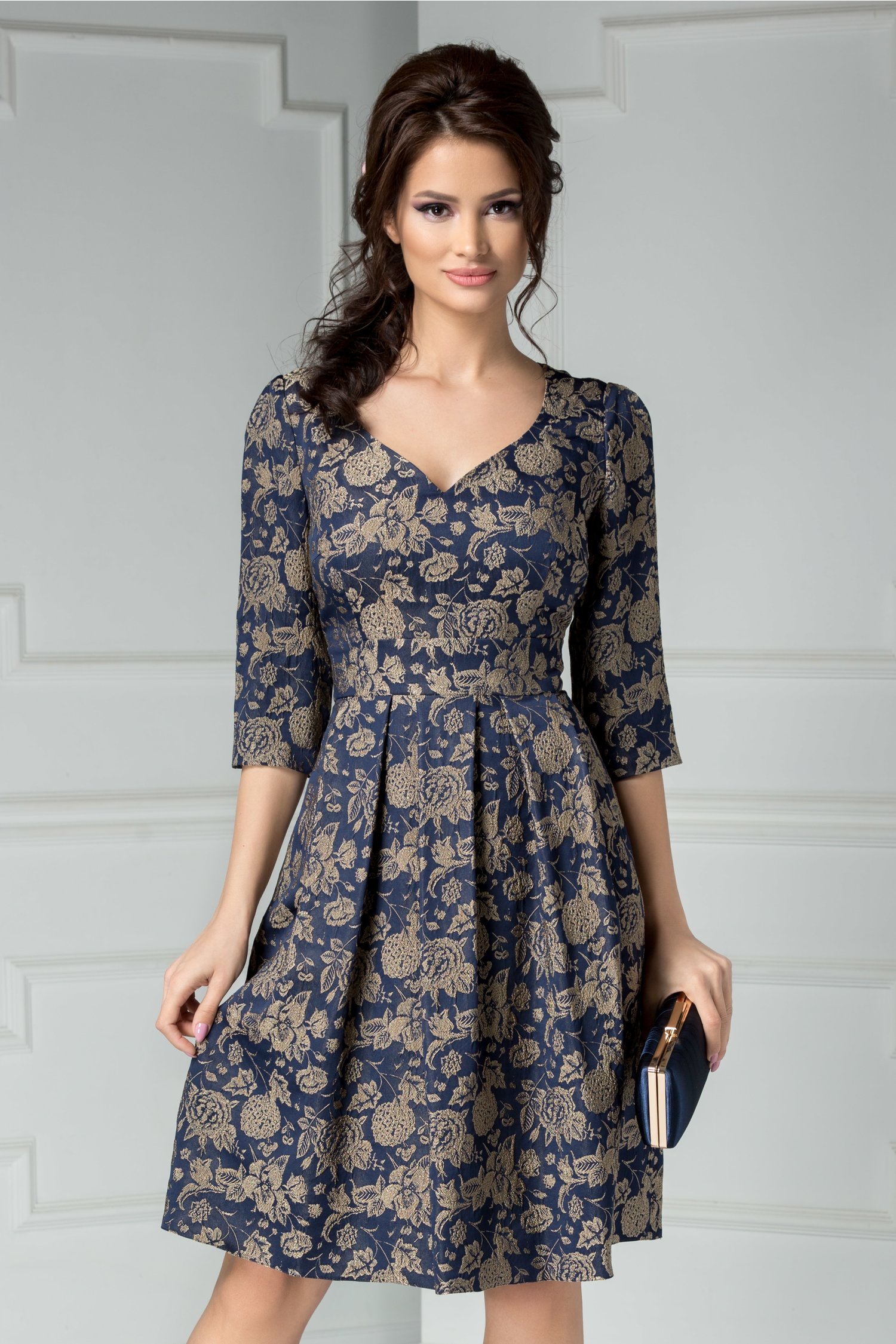 Rochie Denes bleumarin de ocazie cu broderie aurie