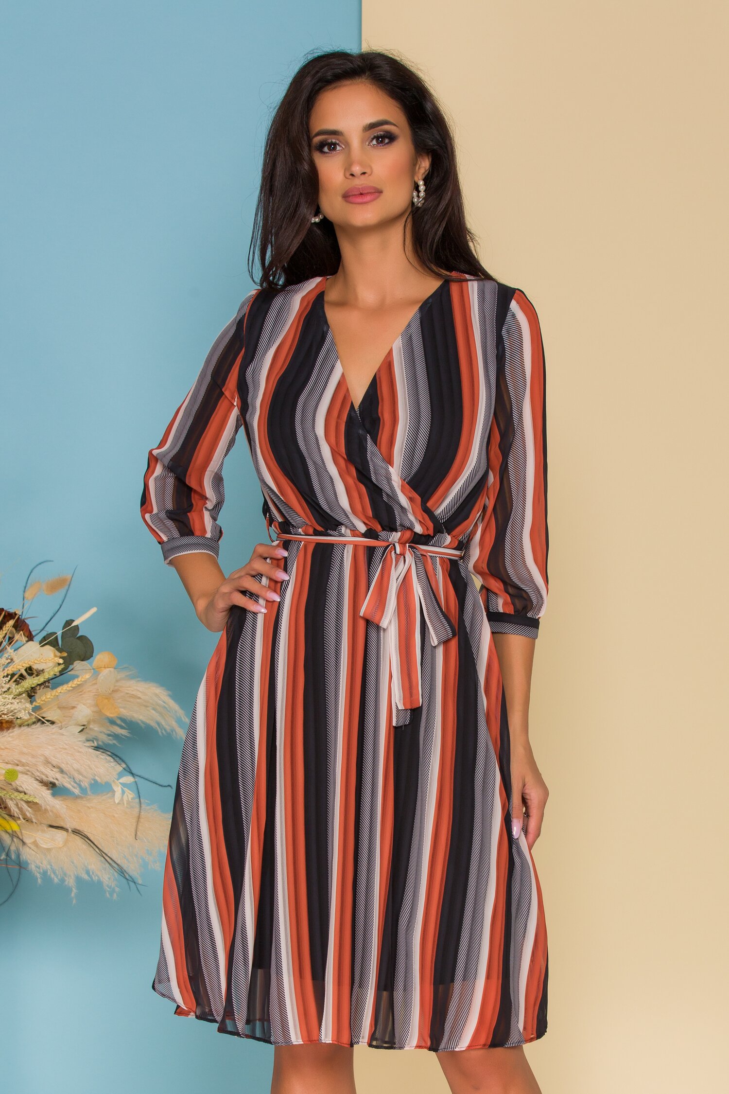 Rochie Dima vaporoasa cu dungi caramizii