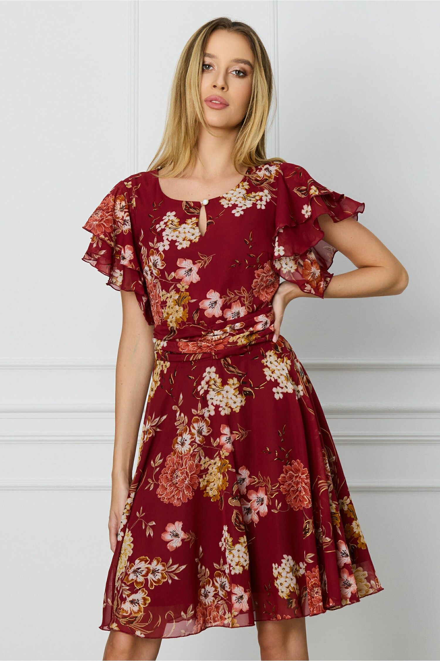 Rochie de ocazie bordo cu imprimeuri florale corai