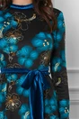 Rochie Dy Fashion din catifea neagra cu imprimeu albastru si cordon in talie