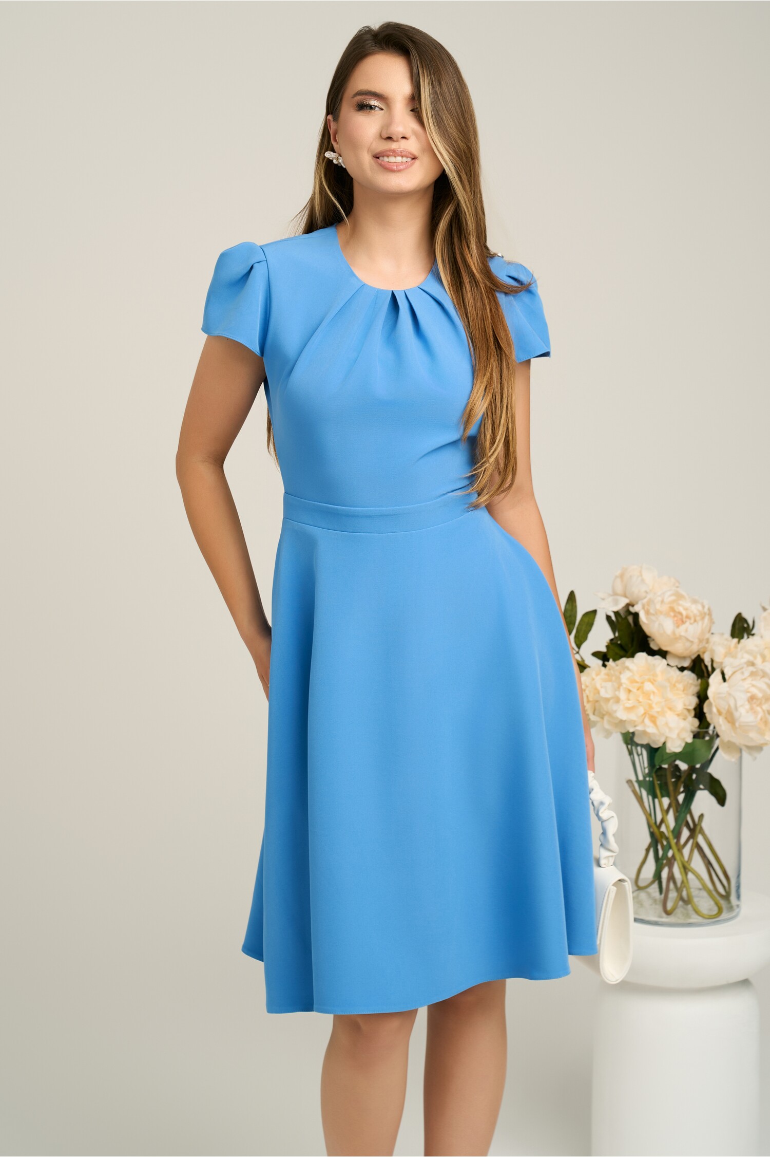 Rochie DY Fashion eleganta din stofa bleu cu spatele gol