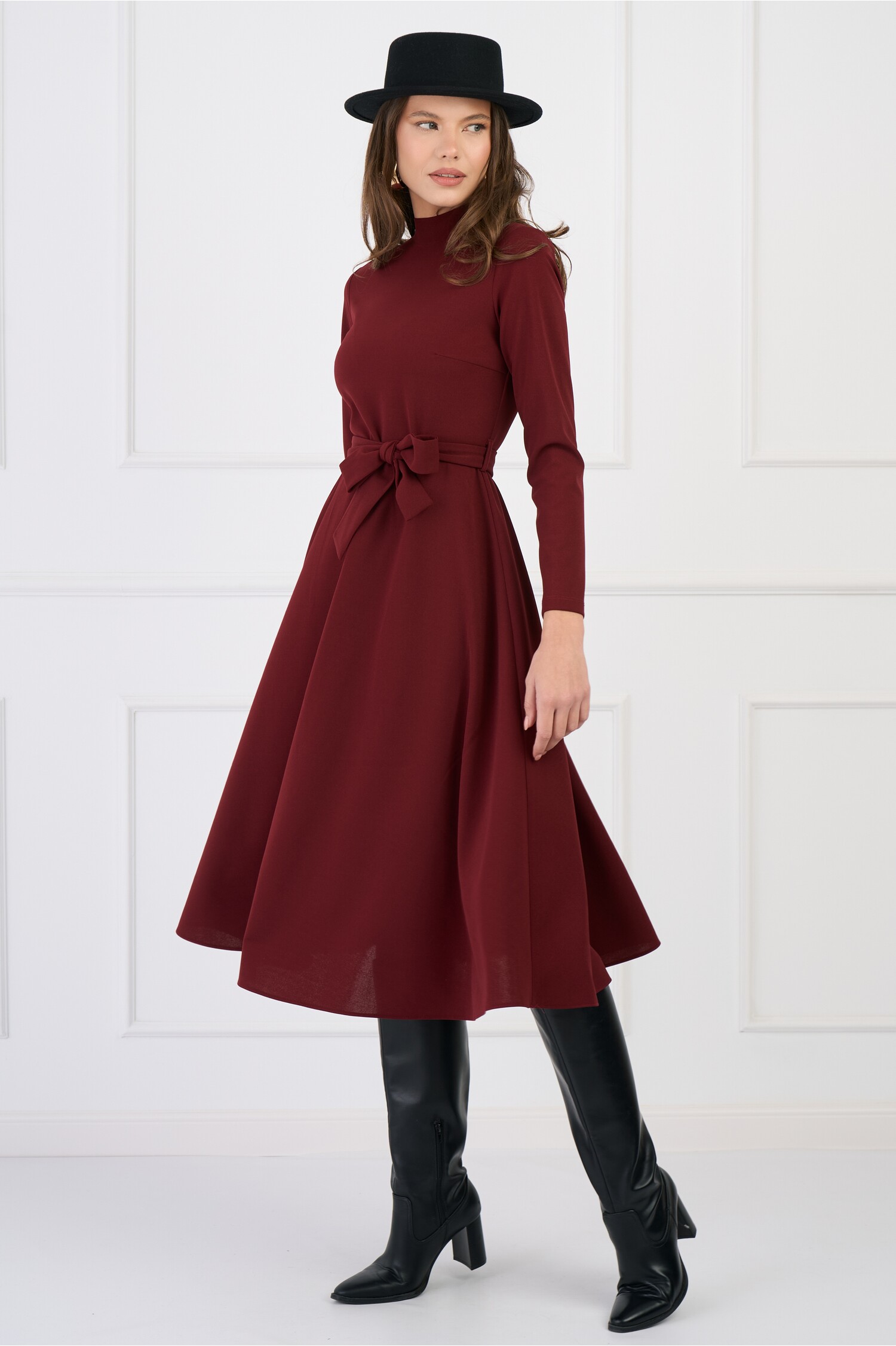 Rochie DY Fashion office din crep bordo cu cordon in talie