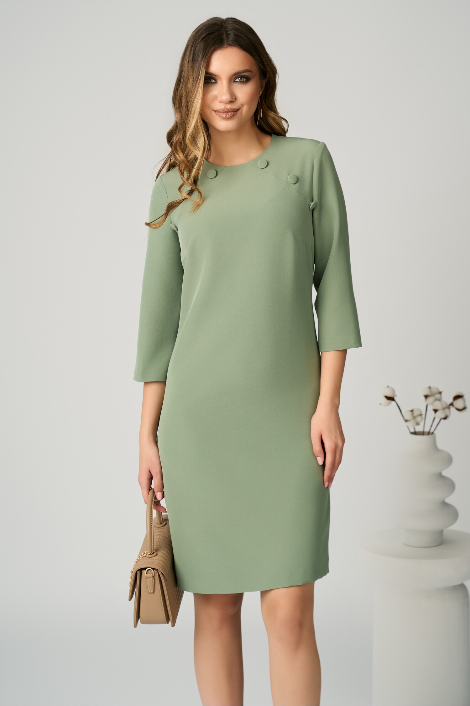 Rochie DY Fashion office din stofa verde fistic cu nasturi la umeri