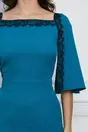 Rochie Dy Fashion turcoaz cu dantela la decolteu si maneci