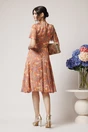 Rochie DY Fashion vaporoasa din voal maro cu flori orange