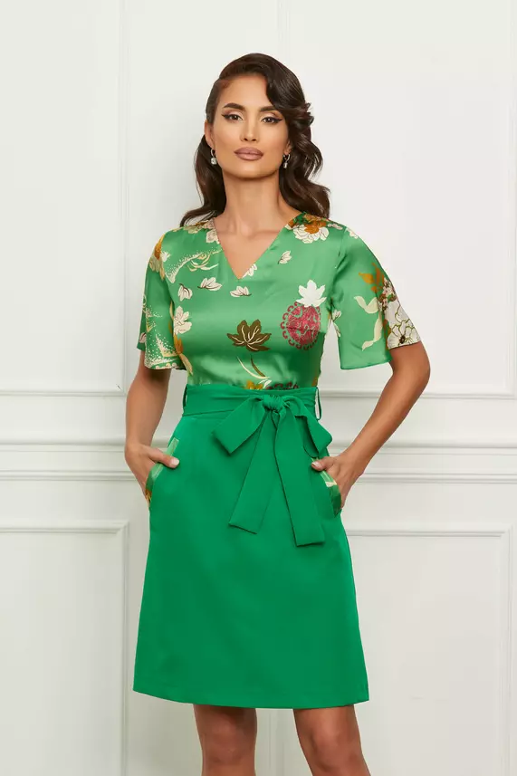 rochie-dy-fashion-verde-cu-imprimeu-floral-la-bust-si-cordon-in-talie-1154786-932957-2.webp