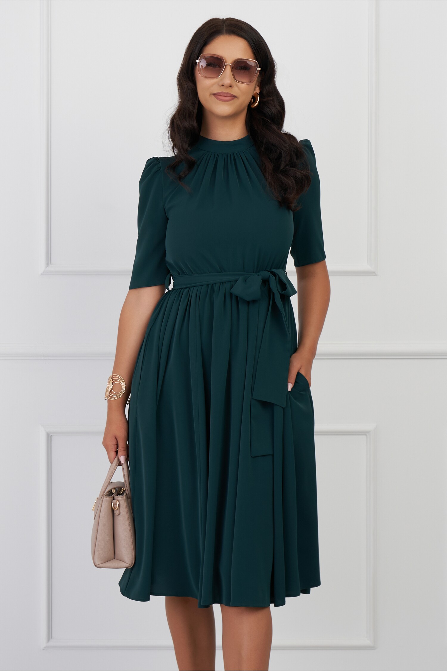 Rochie Dy Fashion verde cu pliuri la bust si cordon in talie