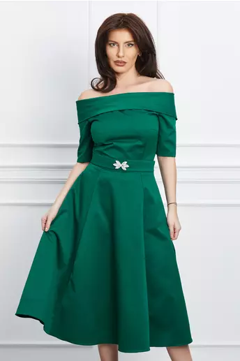 Rochie Dy Fashion verde cu umeri goi si accesoriu in talie