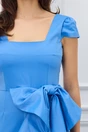 Rochie eleganta bleu cu funda maxi si volane pe fusta
