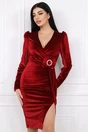 Rochie eleganta de ocazie din catifea bordo cu catarama si funda in talie