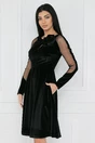 Rochie eleganta din catifea neagra cu maneci din tull si floare pe bust