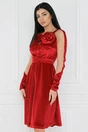 Rochie eleganta din catifea rosie cu maneci din tull si floare pe bust