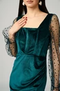 Rochie eleganta din catifea verde cu maneci din tull cu buline