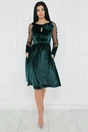 Rochie eleganta din catifea verde cu maneci din tull si floare pe bust
