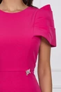 Rochie eleganta din stofa fucsia cu umeri bufanti