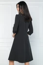 Rochie eleganta din stofa neagra cu strasuri in talie si decupaj la decolteu