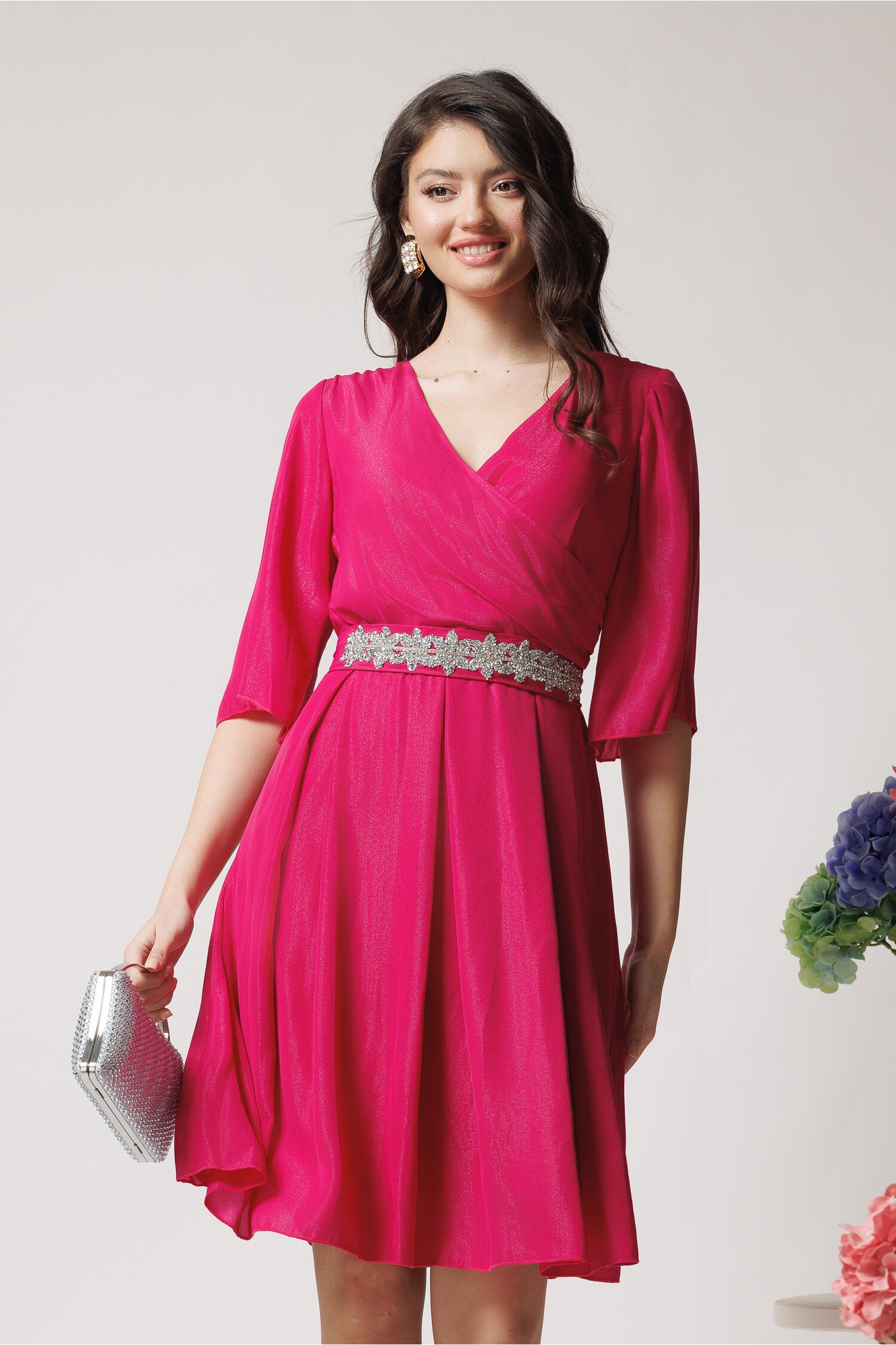 Rochie Ella Collection Ania eleganta din voal fucsia cu fir lurex si cordon in talie