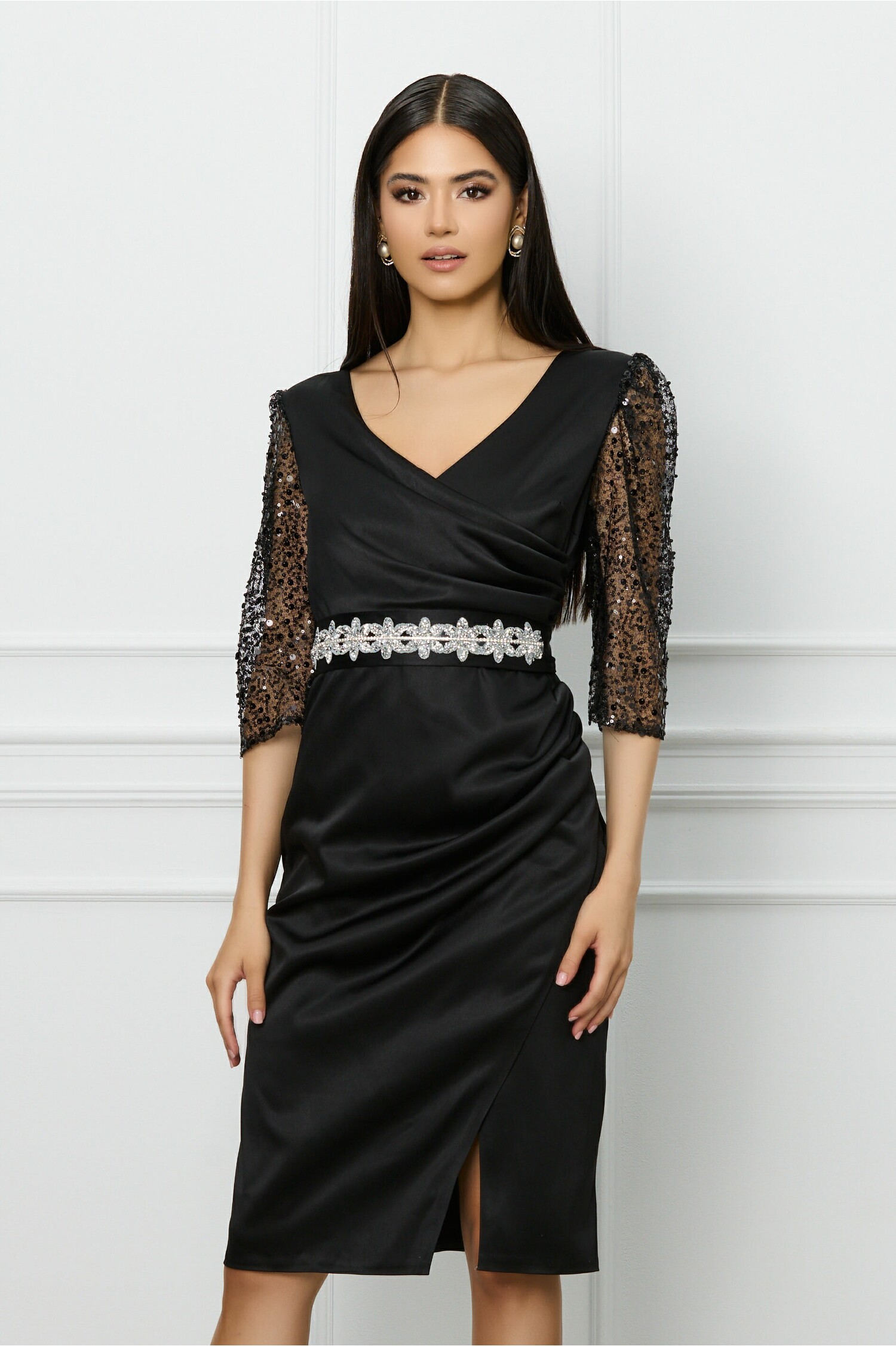 Rochie Ella Collection Atena neagra cu maneci din dantela si cordon in talie