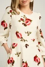 Rochie Ella Collection Dasha de zi din crep ivory cu flori rosii