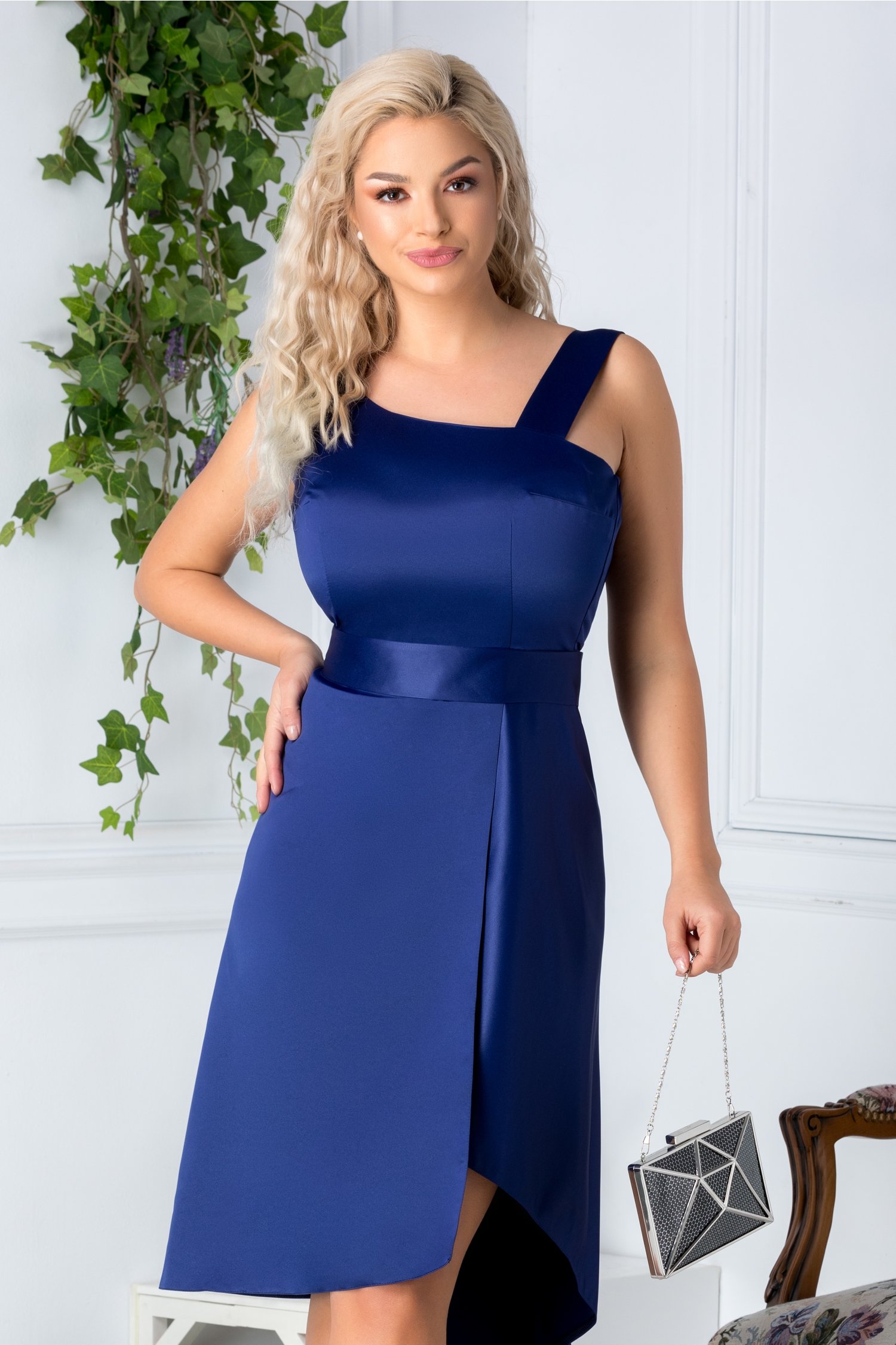 Rochie Elsa eleganta bleumarin cu cordon in talie