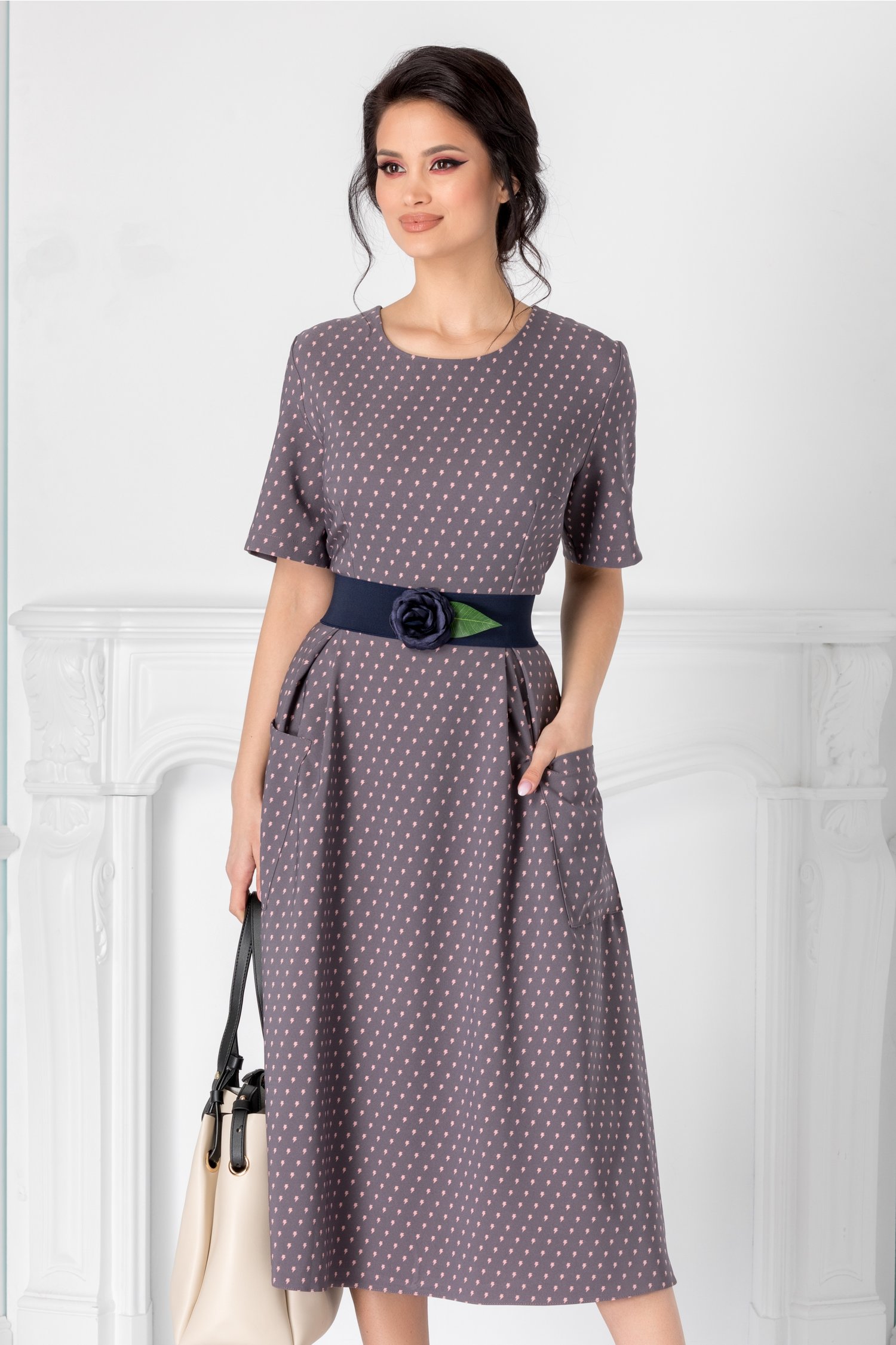 Rochie Fanny gri cu imprimeuri roz