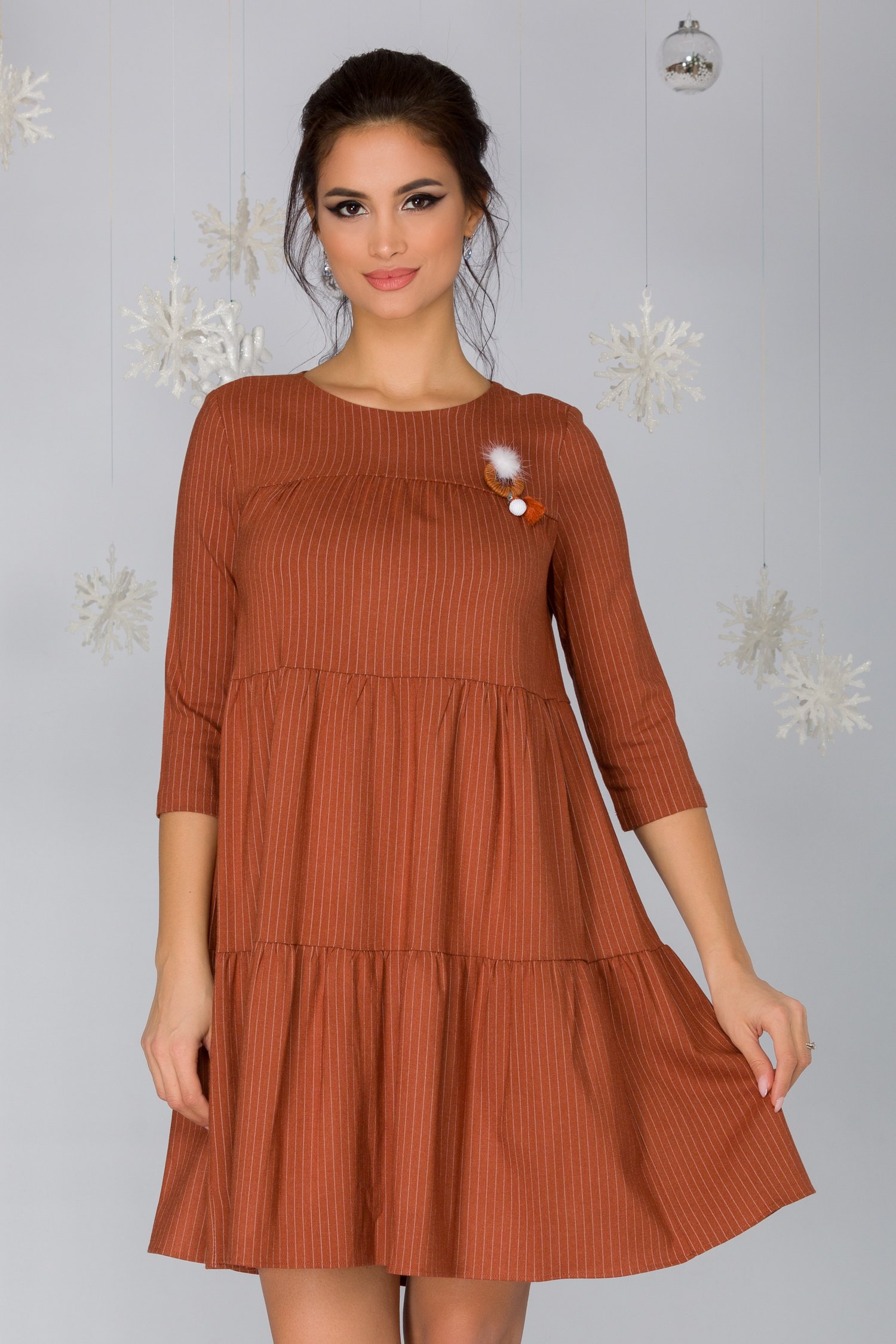 Rochie fionna maro cu imprimeu in dungi