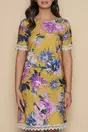 Rochie galbena cu imprimeu floral roz