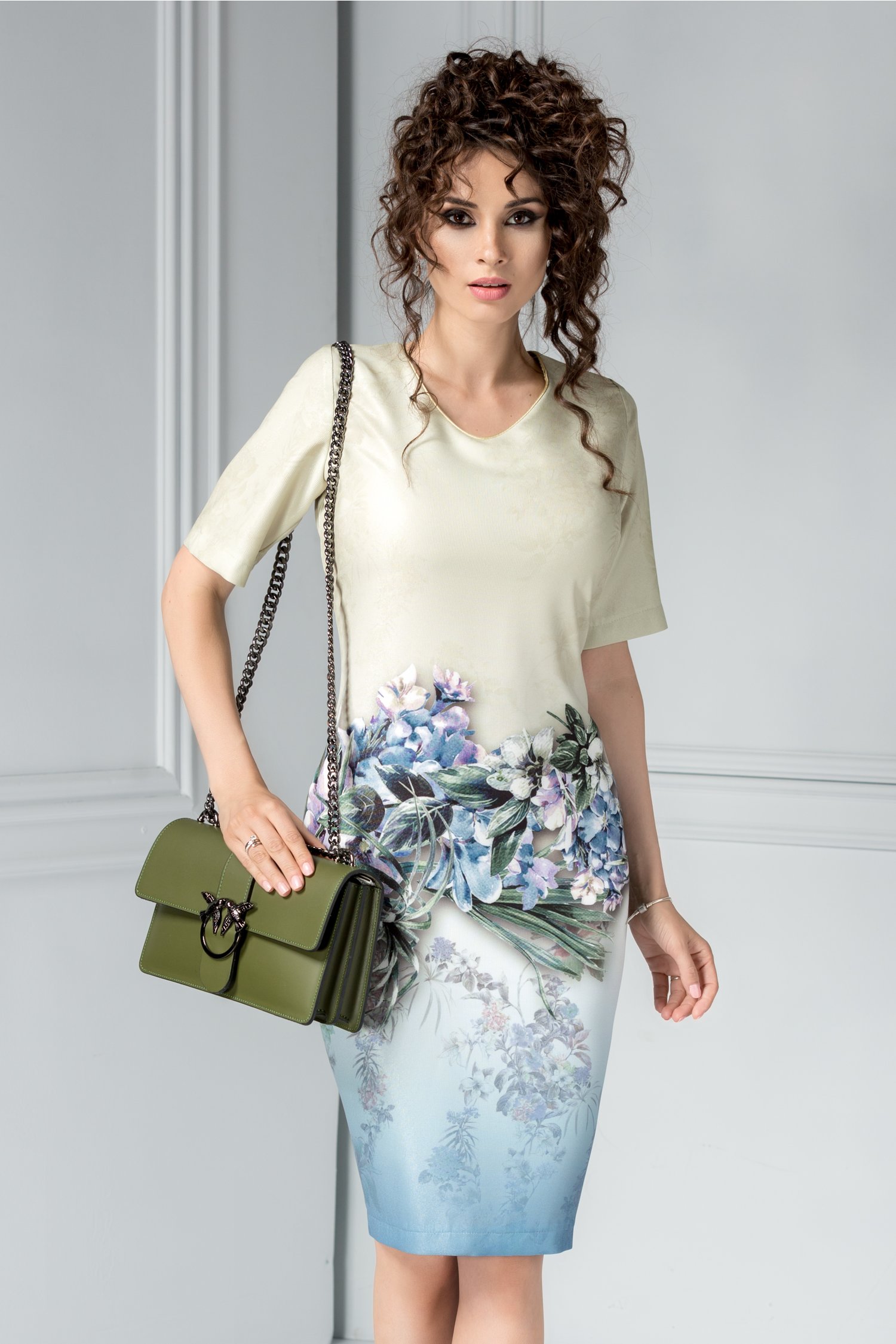 Rochie Idan ivoar cu imprimeuri florale