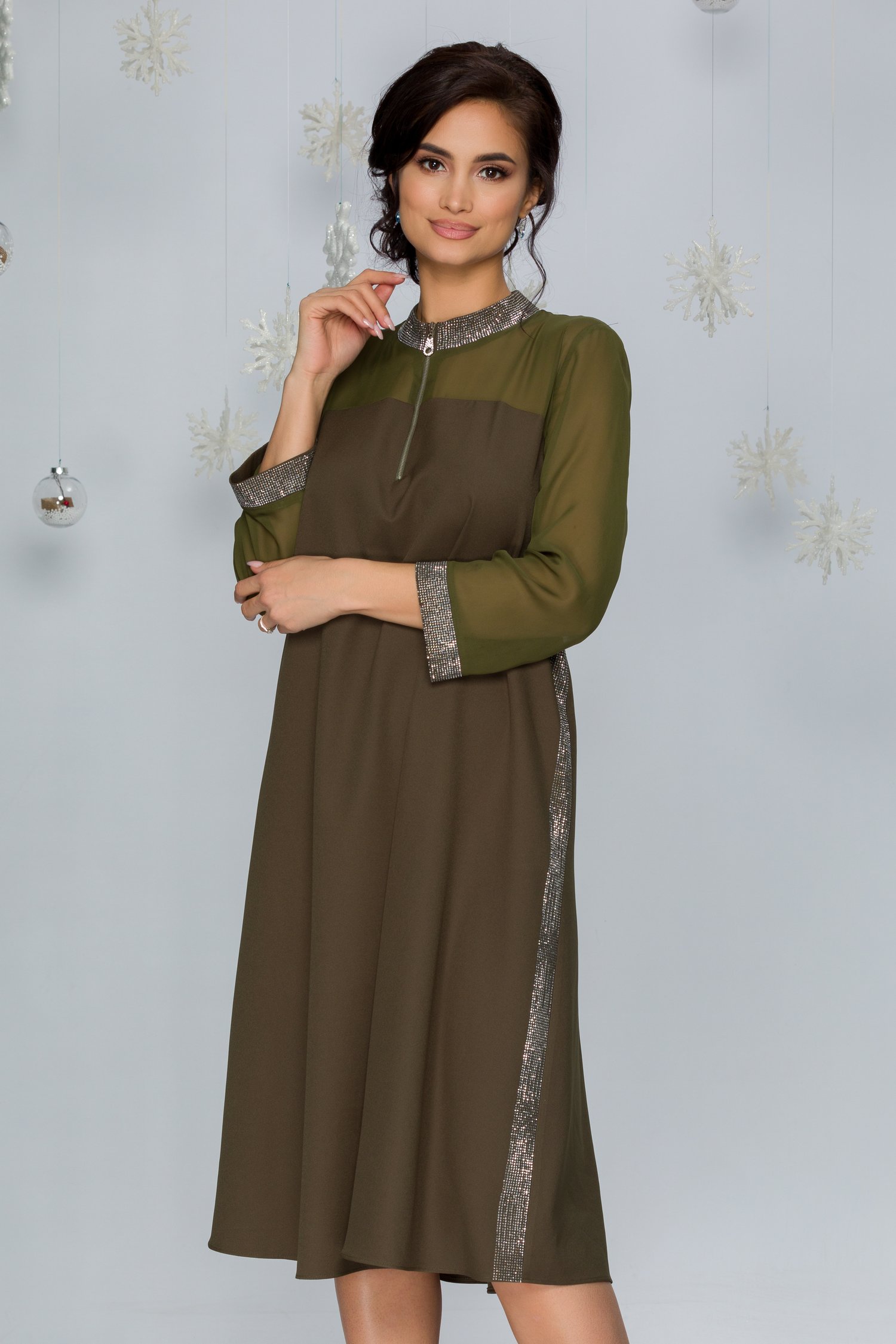 Rochie irina kaki cu strasuri