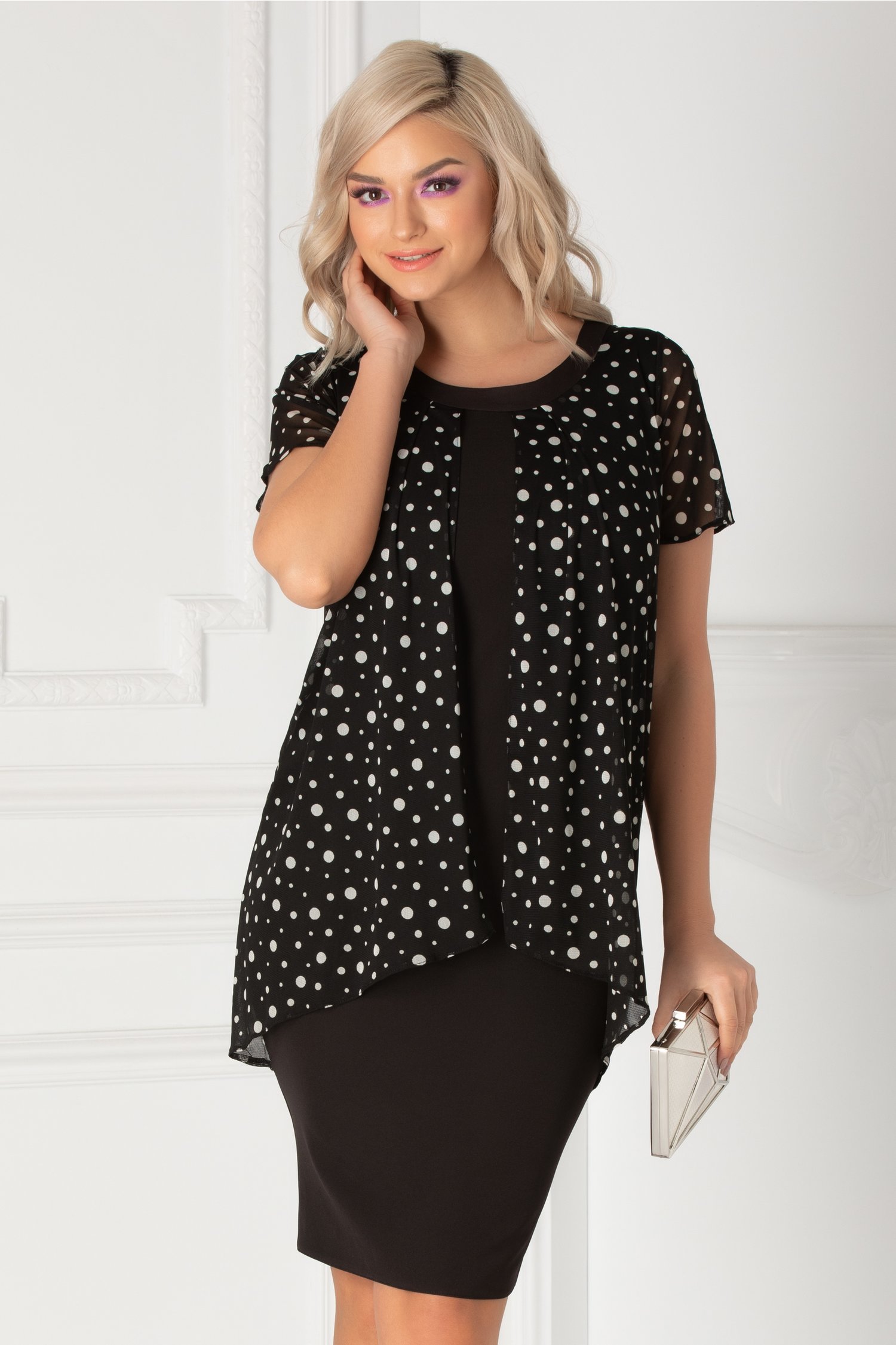 Rochie Jenny neagra cu aplicatie din tull cu buline albe