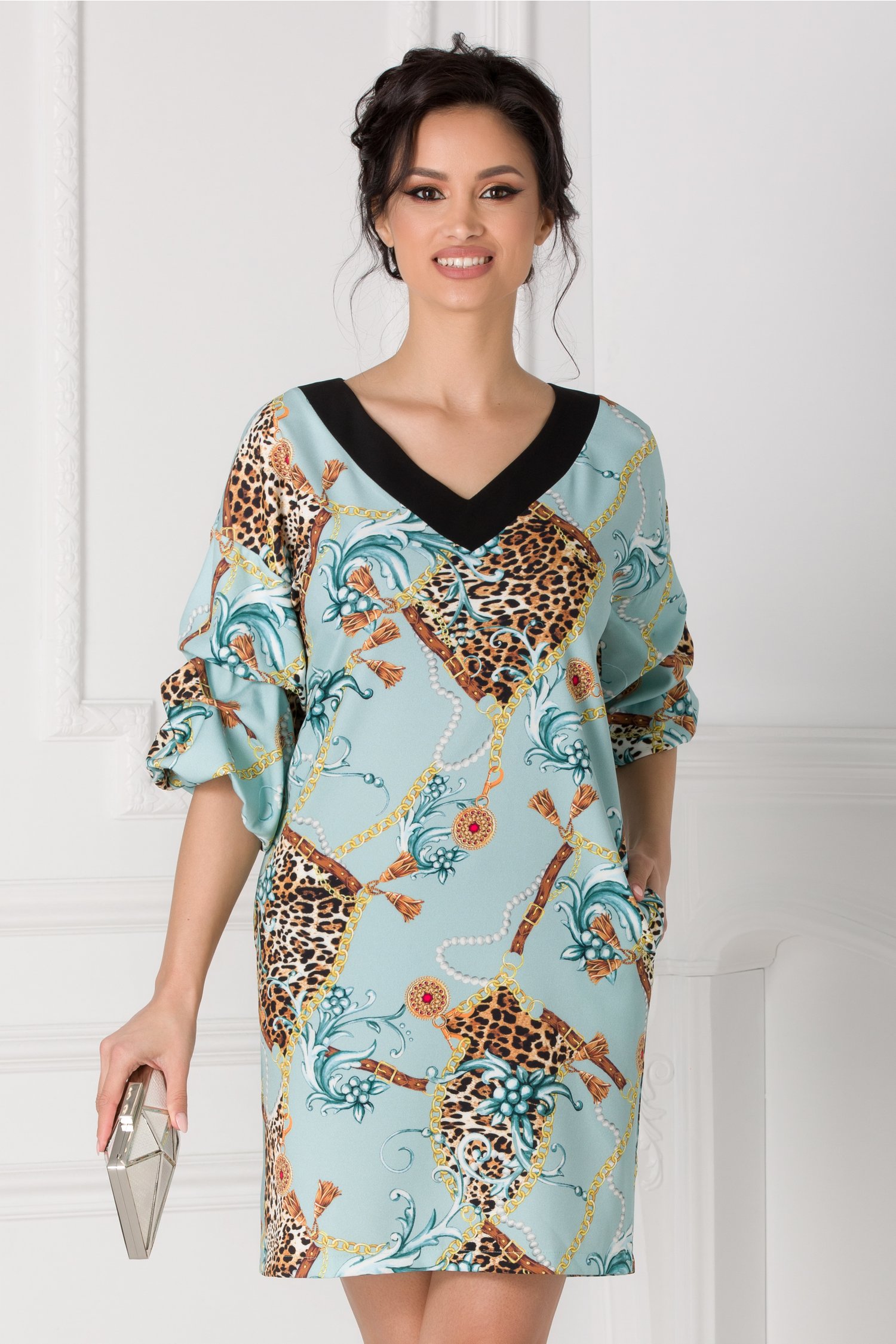 Rochie LaDonna bleu cu imprimeuri multicolore si maneci bufante