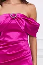 Rochie LaDonna fucsia pe umeri cu aplicatie la decolteu