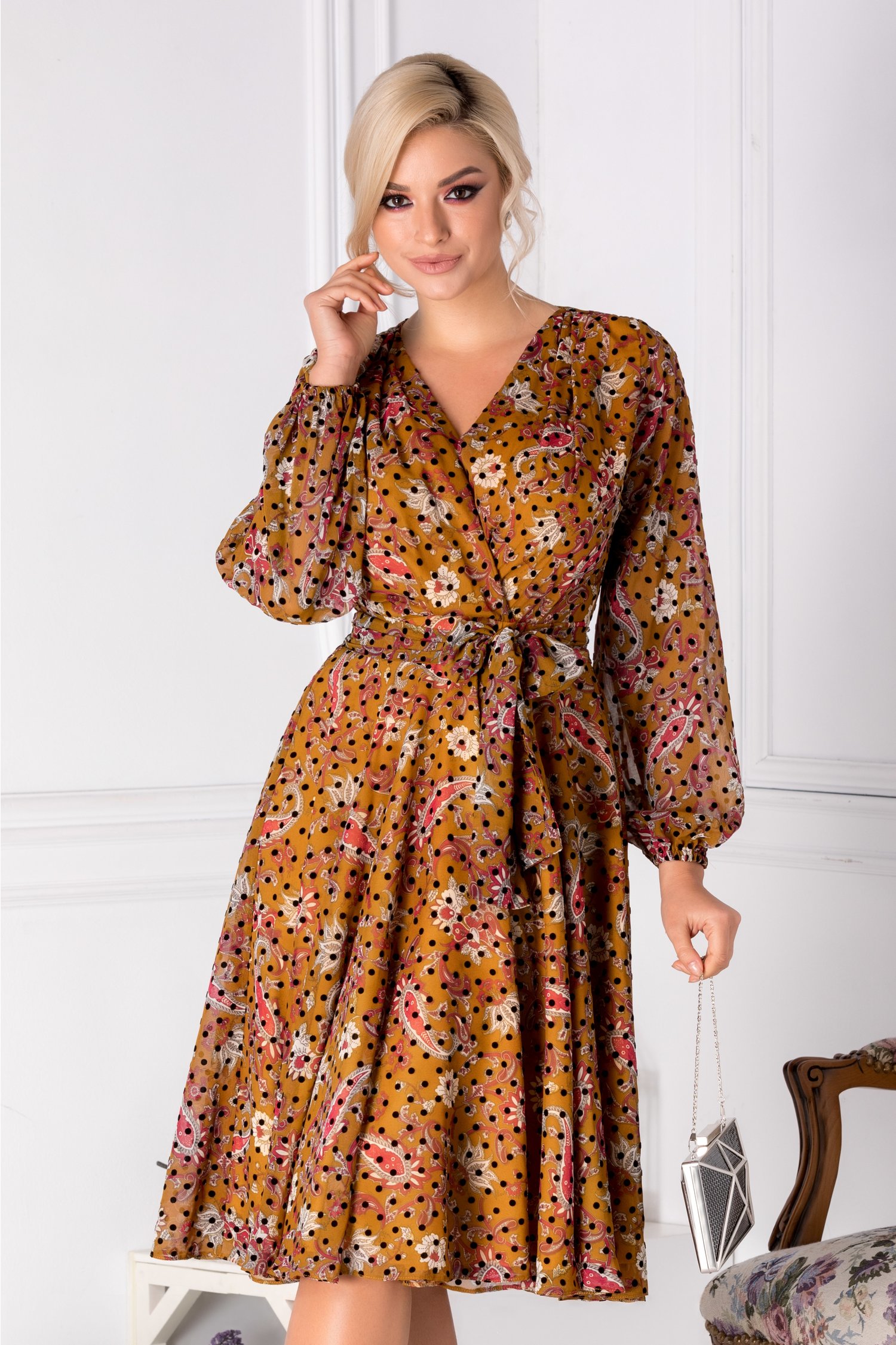 Rochie LaDonna galben mustar cu imprimeu floral si buline