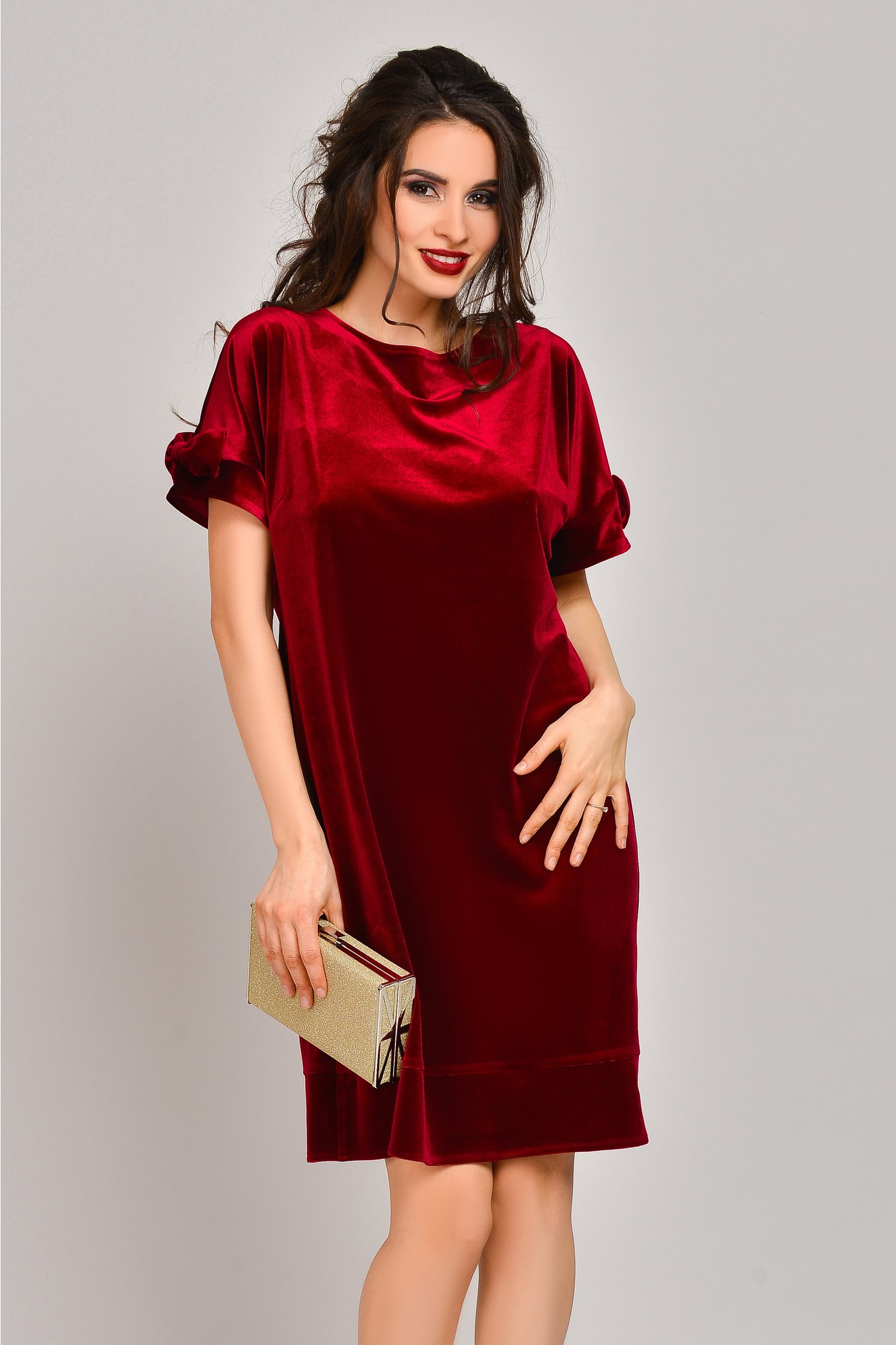 Rochie Latiffa grena din catifea croi lejer