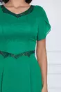 Rochie Linda verde cu glitter in talie si la decolteu