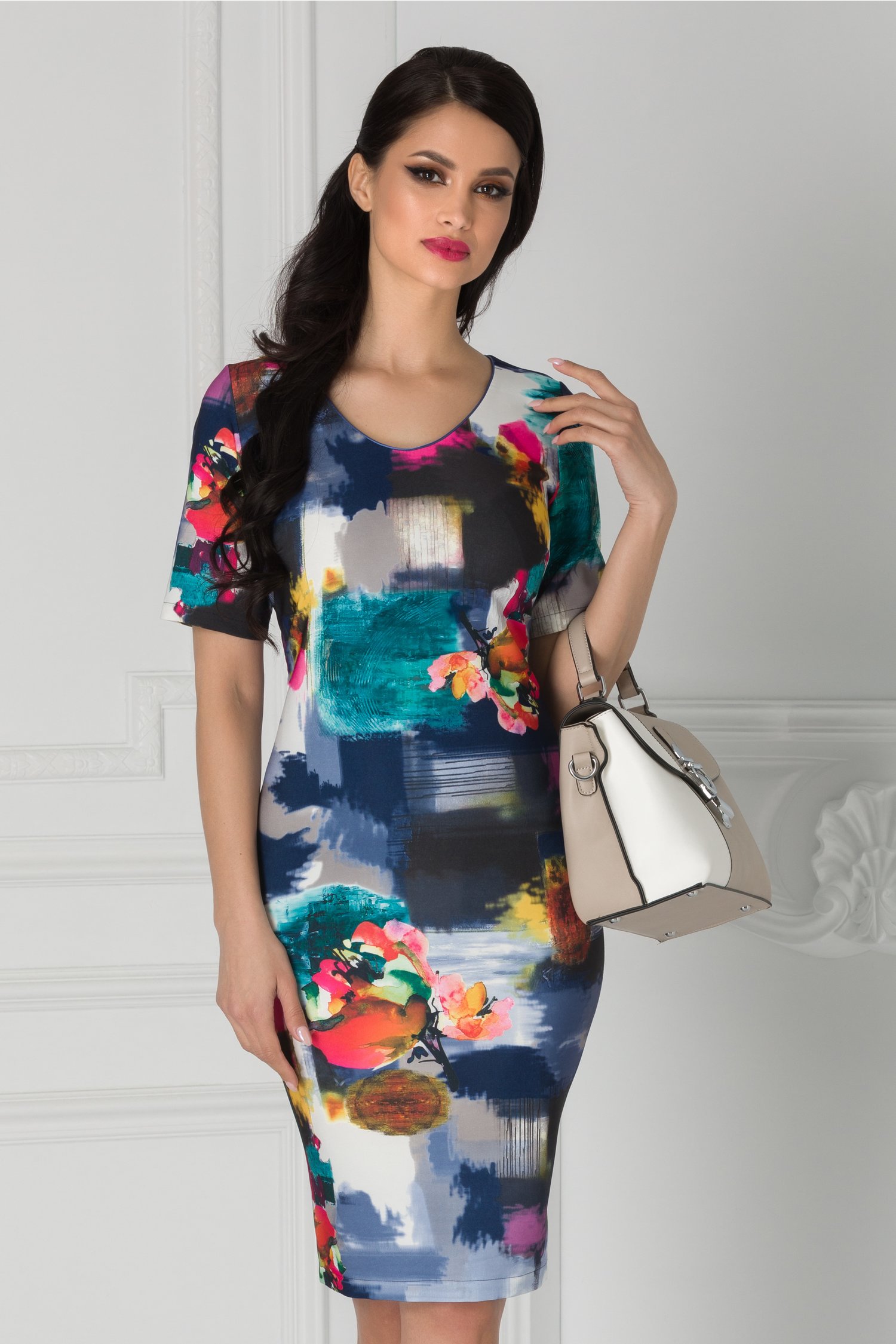 Rochie Luana de zi bleumarin cu imprimeuri colorate